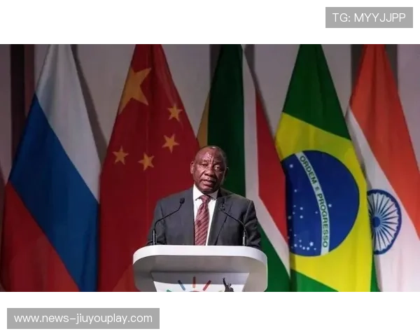 南非稳稳拿下,全队笑着离场,南非lm